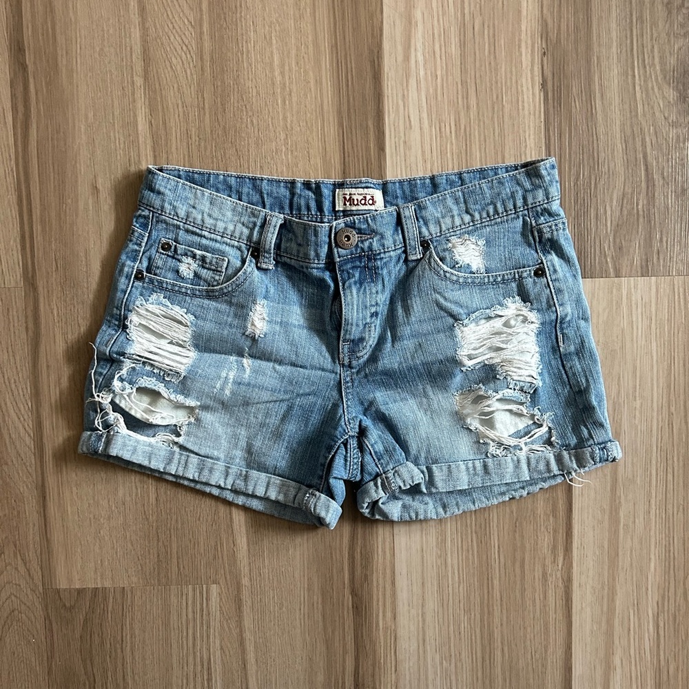mudd distressed shorts